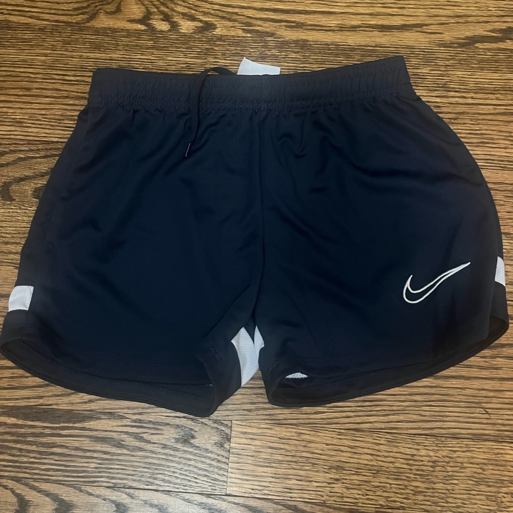 Youth Medium Black and White Dri Fit soccer Shorts